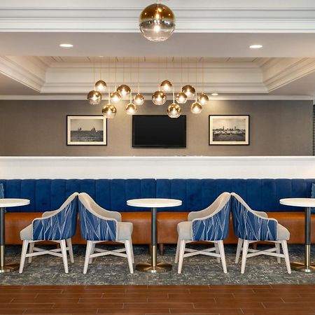 Hampton Inn By Hilton Boston/Cambridge Exterior foto