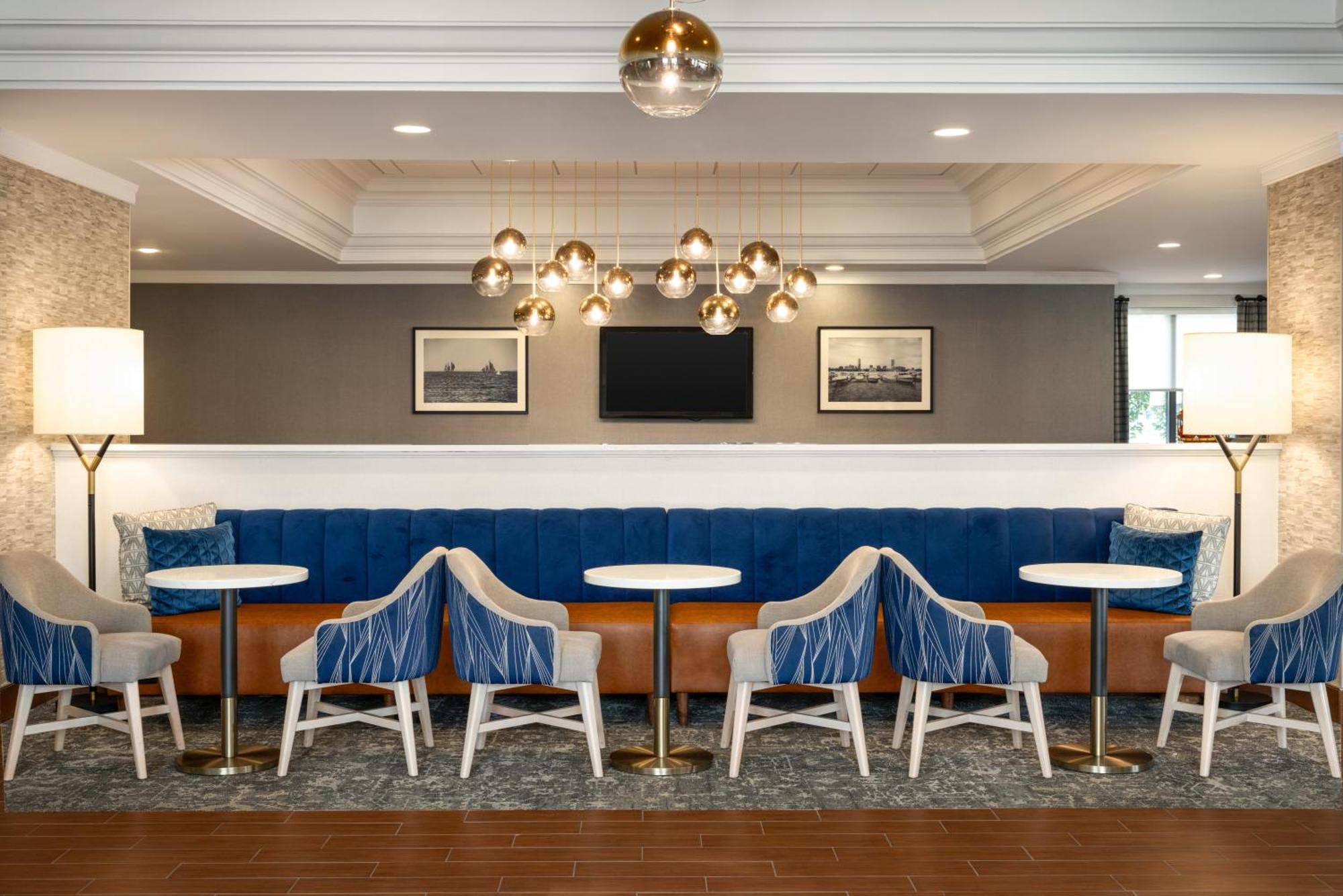 Hampton Inn By Hilton Boston/Cambridge Exterior foto