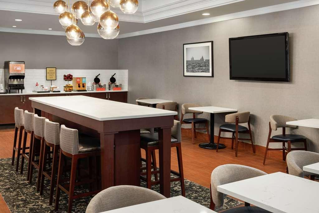 Hampton Inn By Hilton Boston/Cambridge Restaurante foto